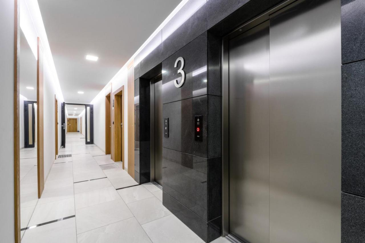Bulwary Wislane P&O Serviced Apartments With Ac Warsaw Exterior photo