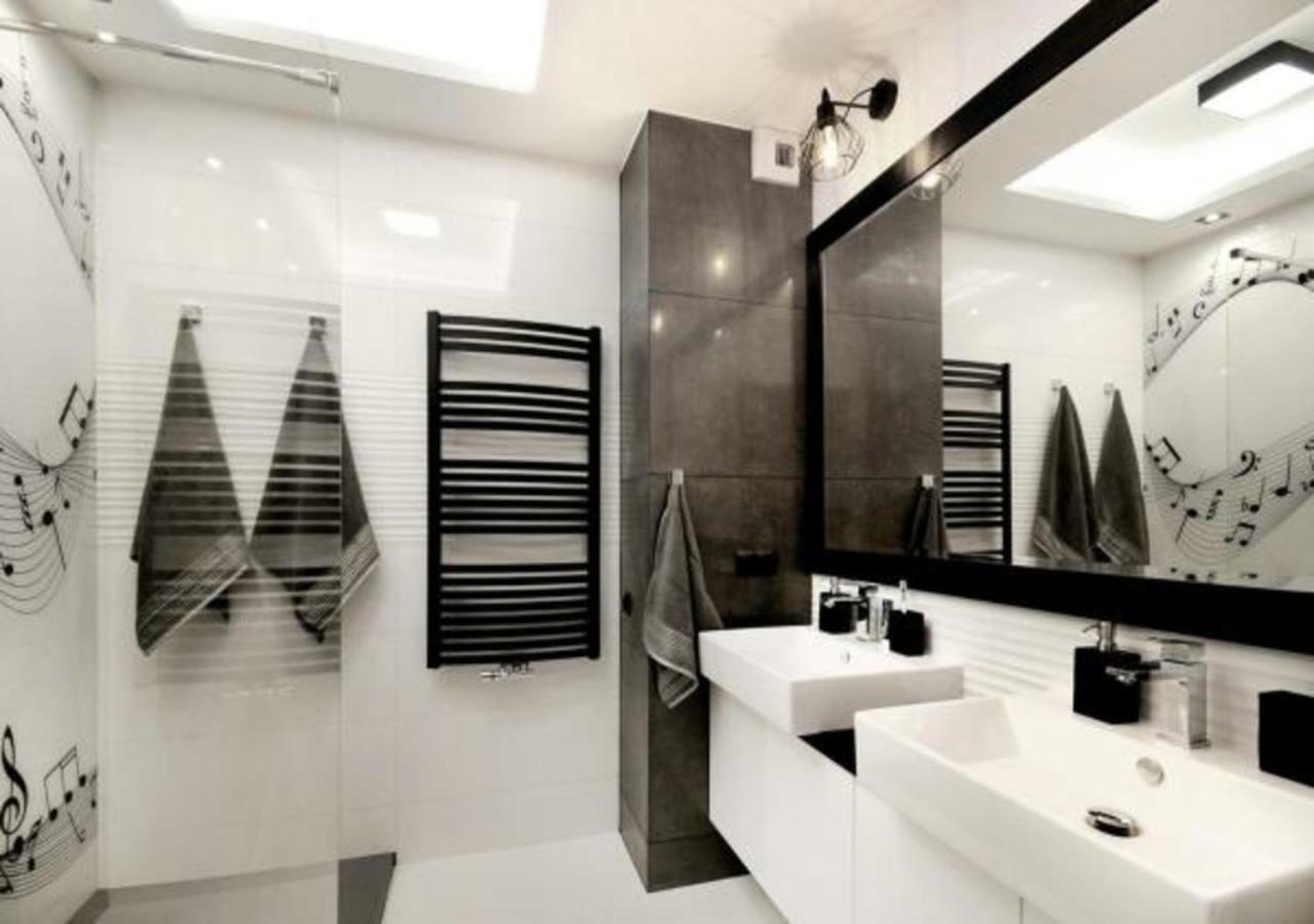 Bulwary Wislane P&O Serviced Apartments With Ac Warsaw Exterior photo